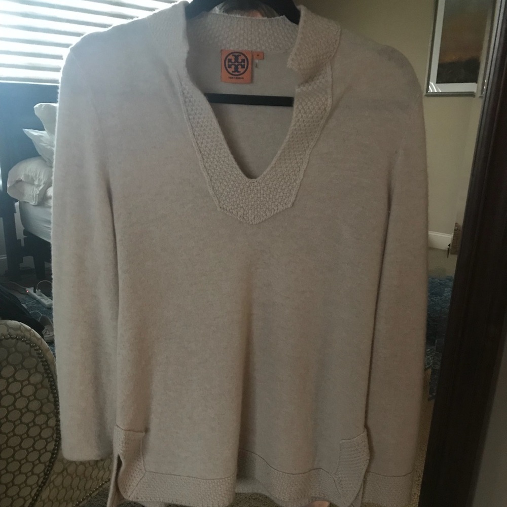 Tory Burch cashmere tunic size m